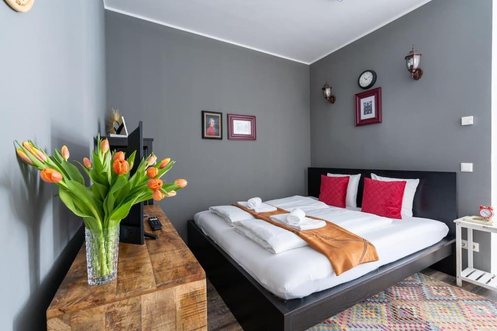 Chic Studio By City Center By Hm เวียนนา ภายนอก รูปภาพ